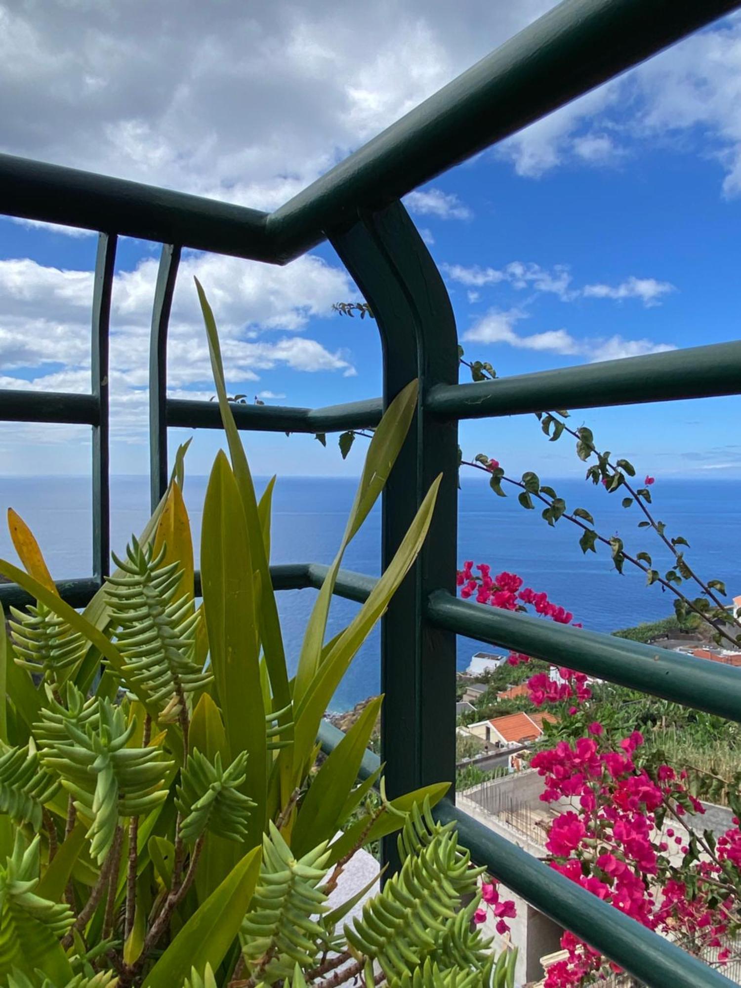 Pana House Lägenhet Calheta  Exteriör bild