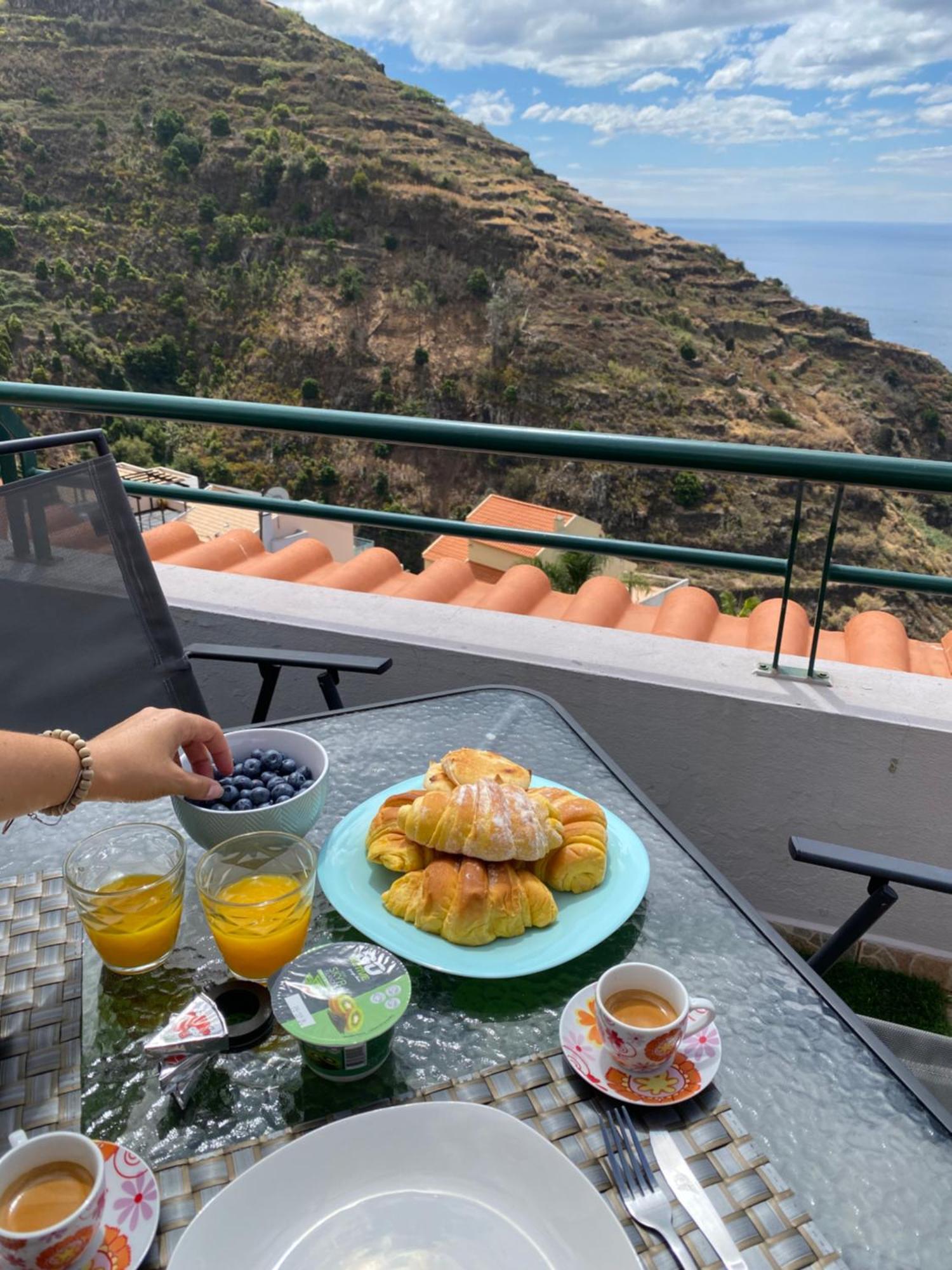Pana House Lägenhet Calheta  Exteriör bild
