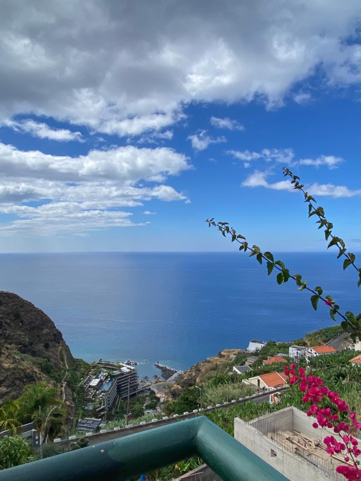 Pana House Lägenhet Calheta  Exteriör bild